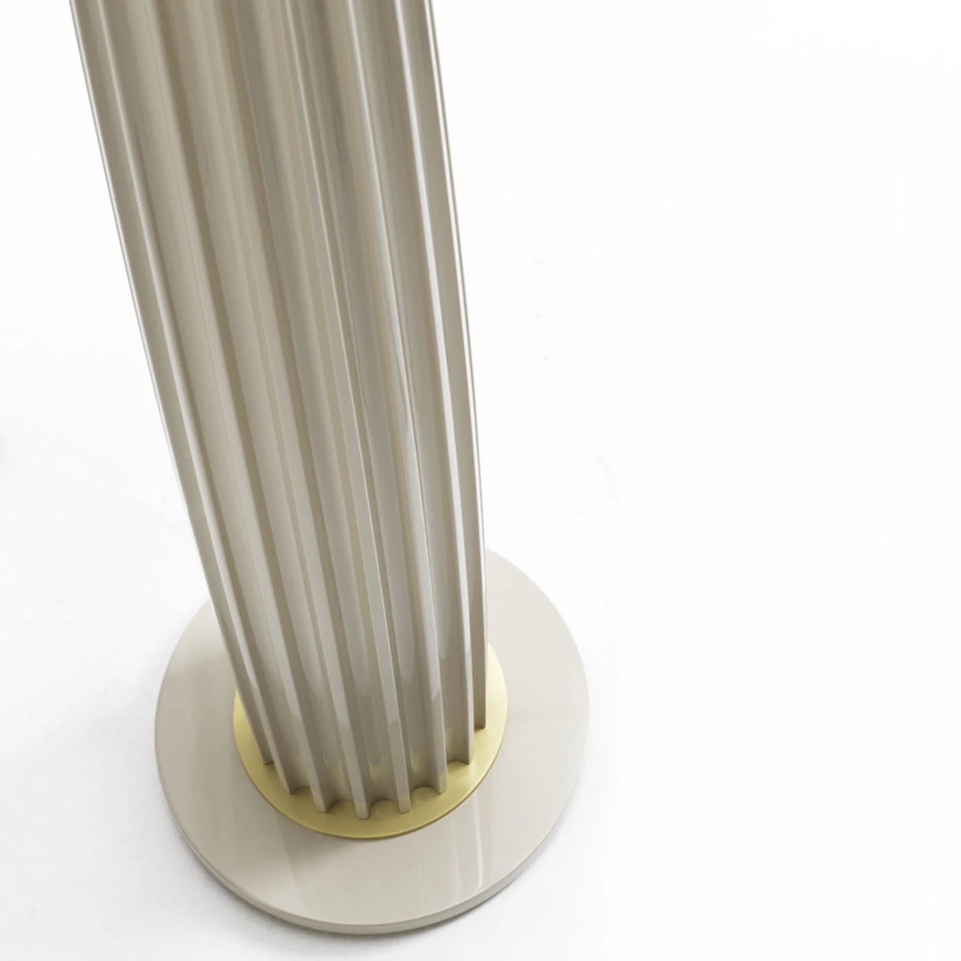 Orlando Floor Lamp - Image 4