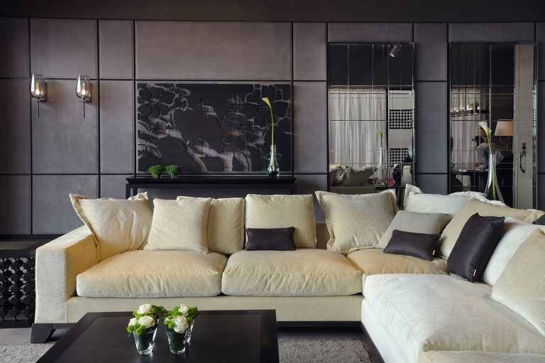 Italian decor furniture