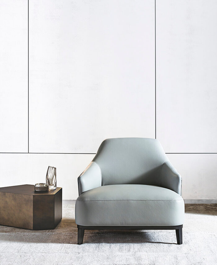 Arne Armchair