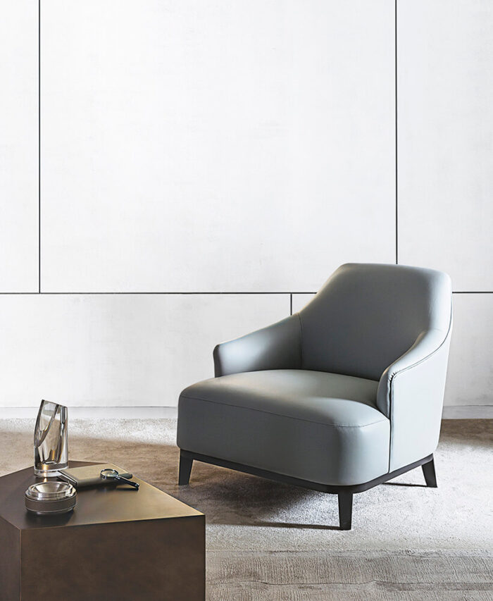 Arne Armchair