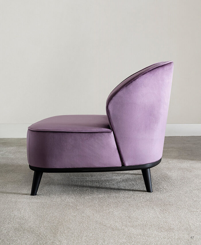 Dhora Armchair