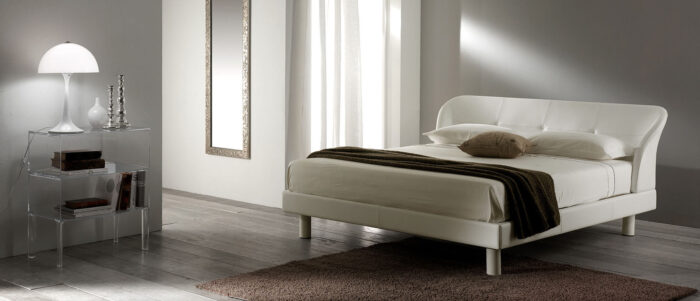 Andria Bed
