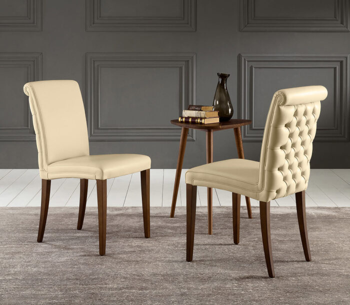 Lavinia Capitonne Dining Chair