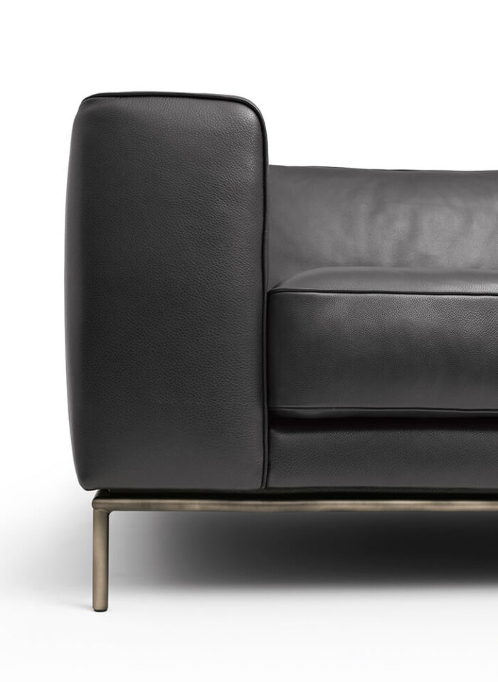 Roger Sofa