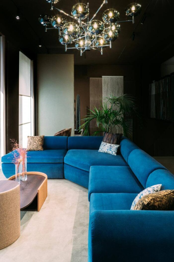 Walt Sectional Sofa