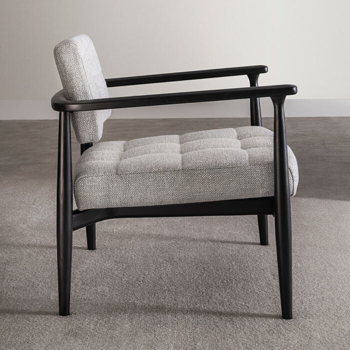 Tufty arne Armchair