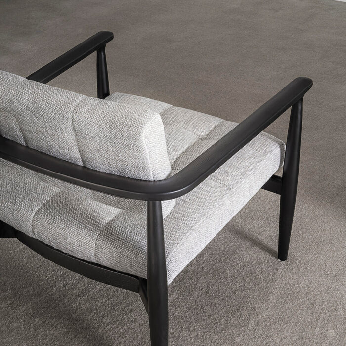 Tufty arne Armchair