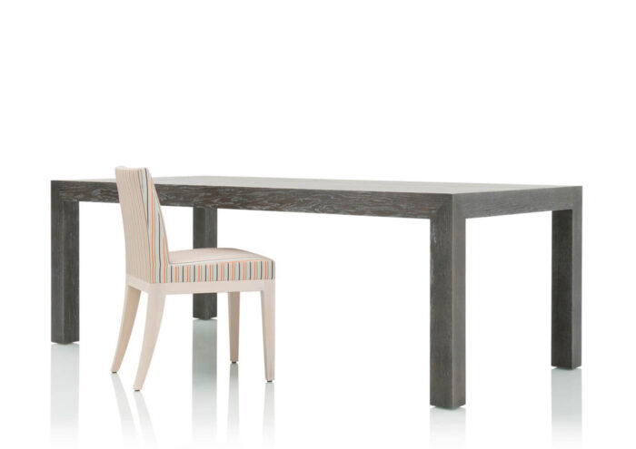 Esquisse Dining Table